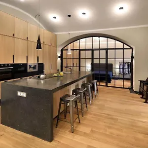 Apartment Design Loft 2 Minutes To Wenceslas Square, Prag